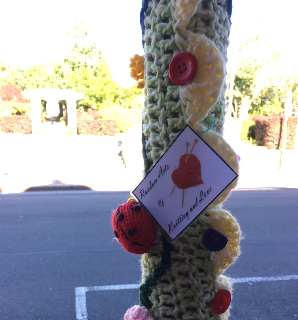 Random Acts of Knitting and Love