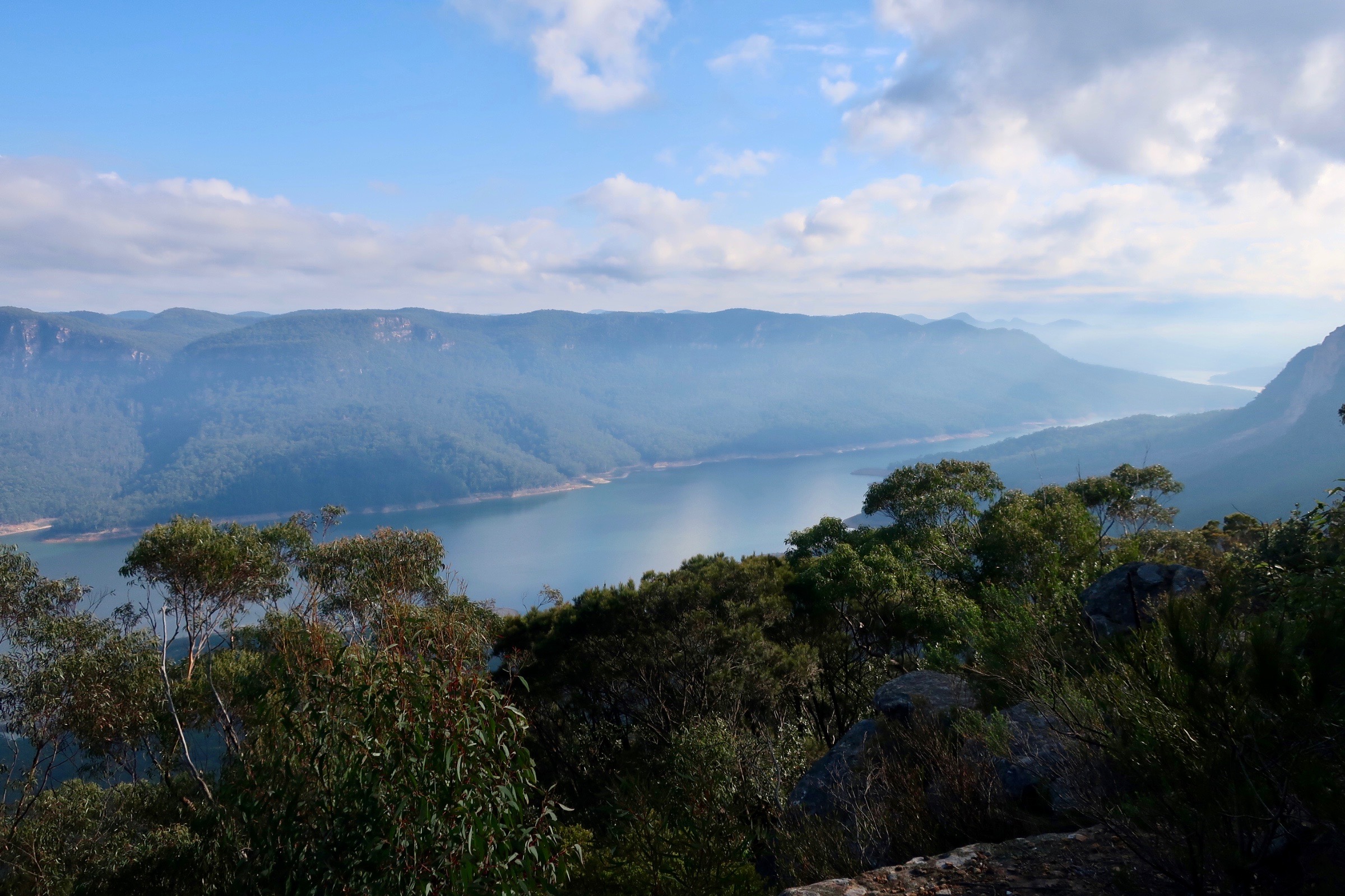 Lake Burragorang views